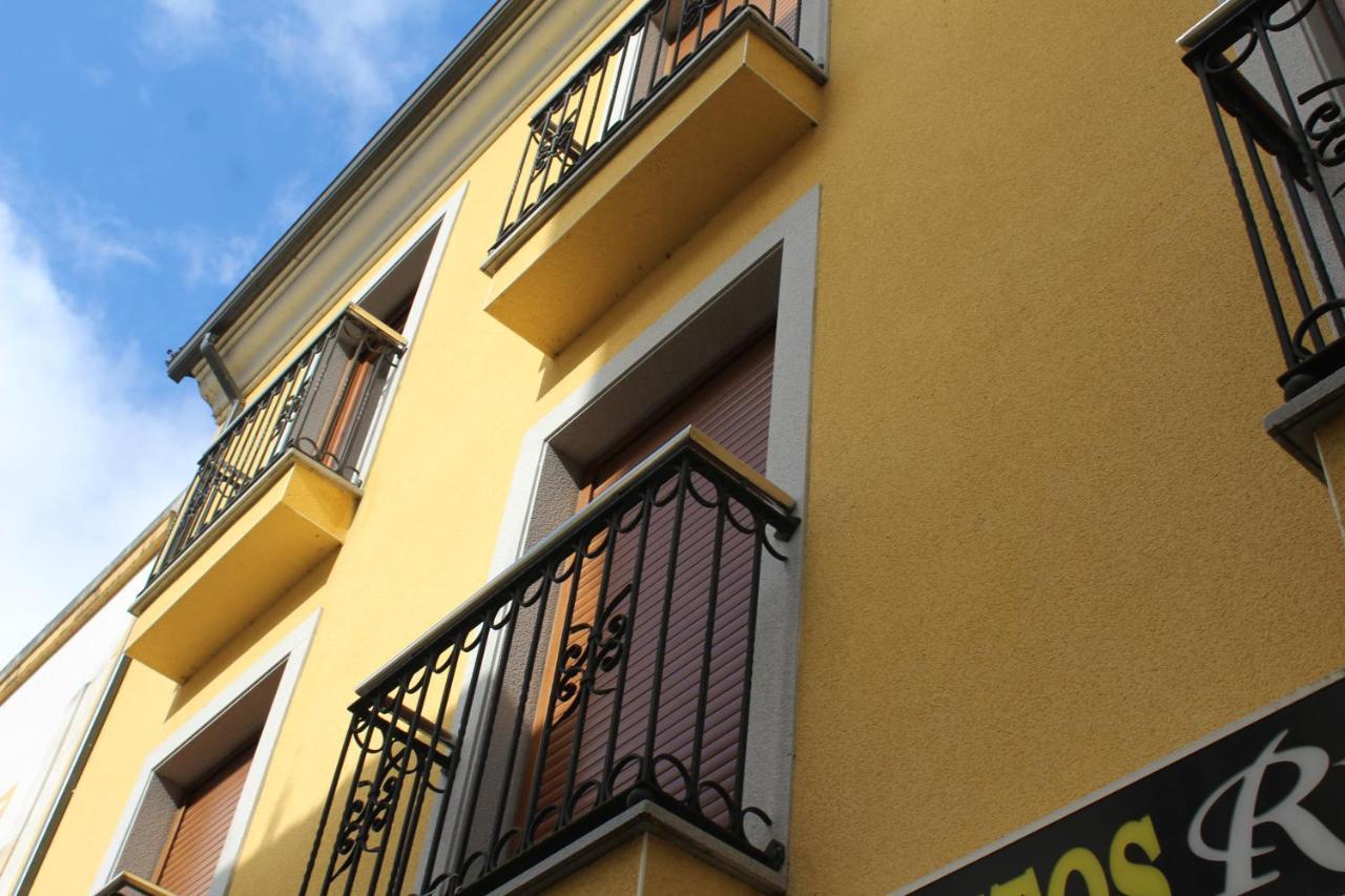 Pension Albergue O Pedregal Lourenzá Kültér fotó
